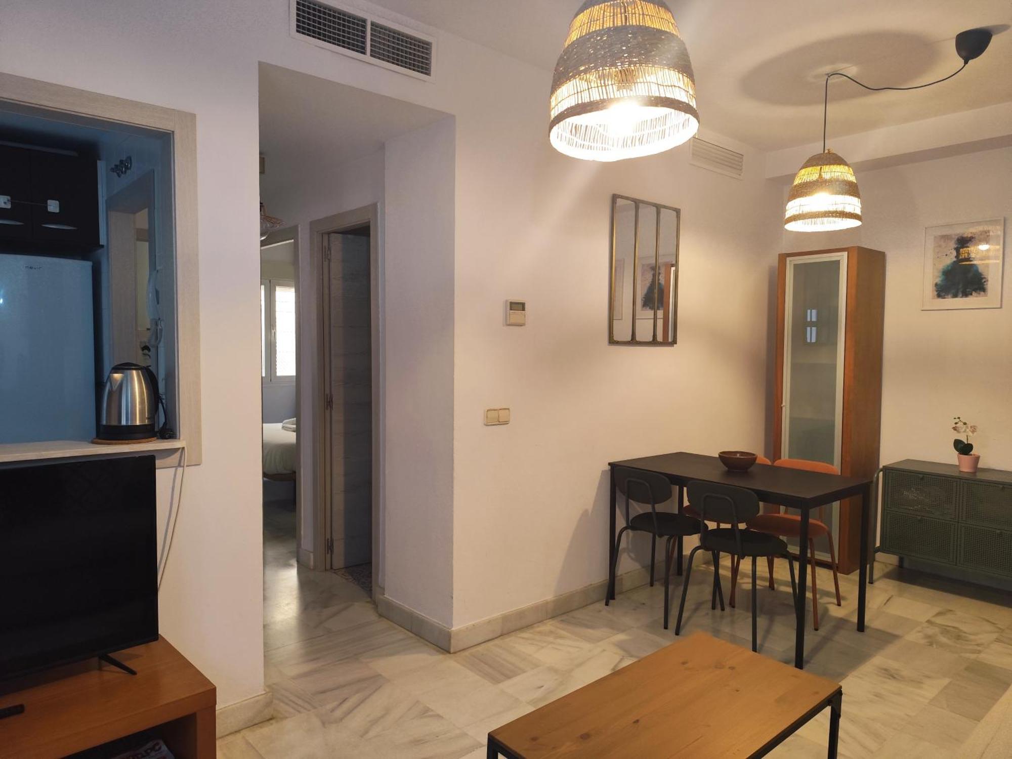 Apartamento San Luis. Plaza De Parking Gratis!!! Seville Exterior photo